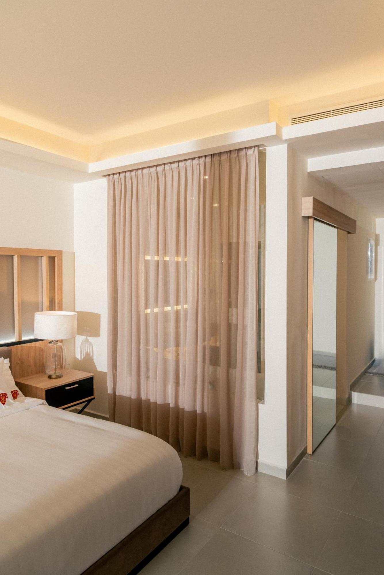 Hotel Saint Georges Beirut Al Marfa' Eksteriør billede