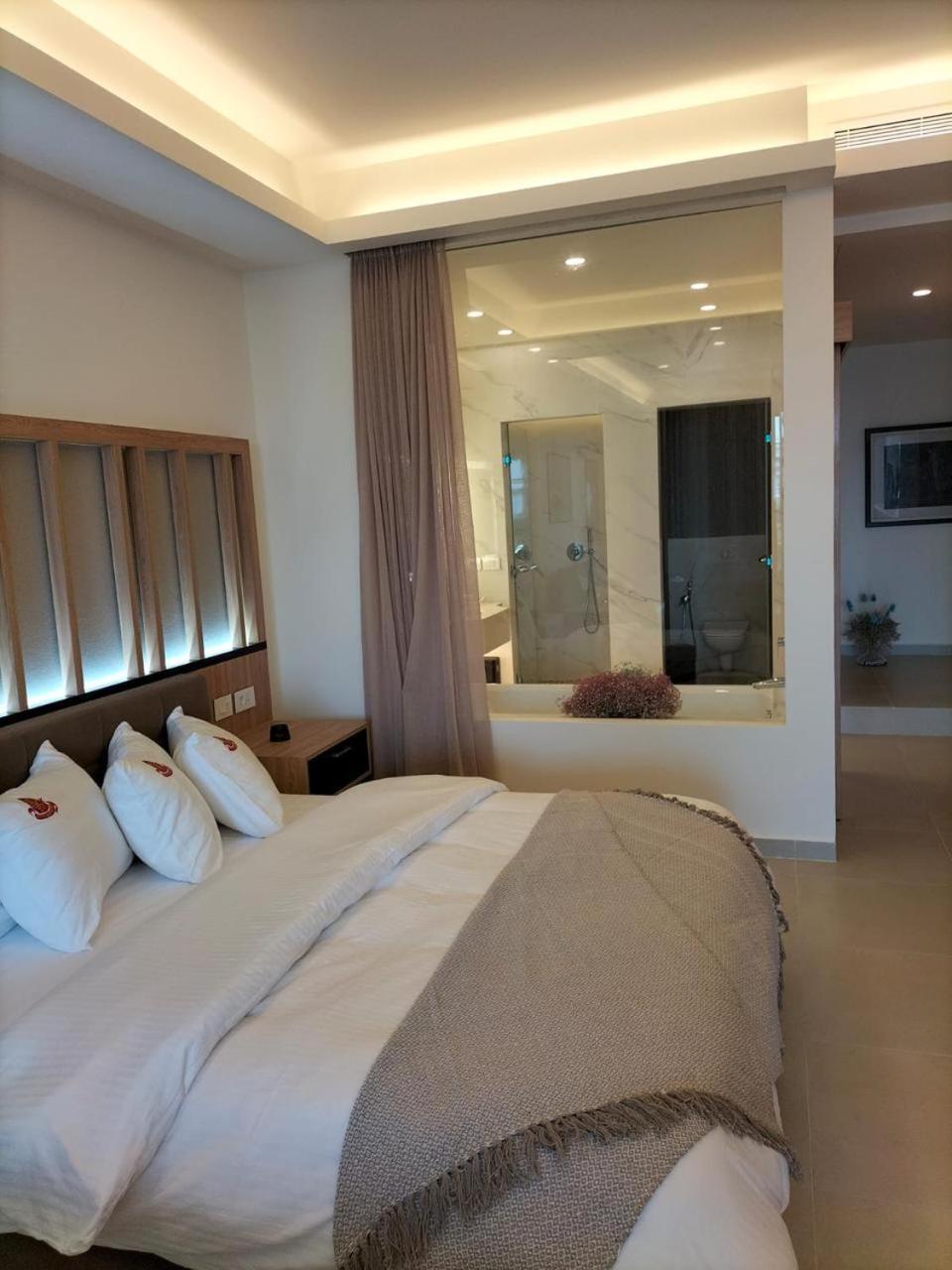 Hotel Saint Georges Beirut Al Marfa' Eksteriør billede